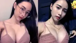 Gadis Kampus Cantik Berkacamata Dengan Payudara Besar Bagian 1