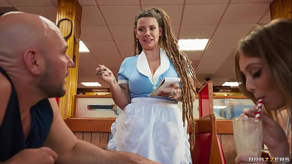 Ngentotin Lucy Foxx & Indica Flower Di Brazzers, Masuk Xvpromo Biar Dapet Diskon Di Situs Resmi, Enak Bego.