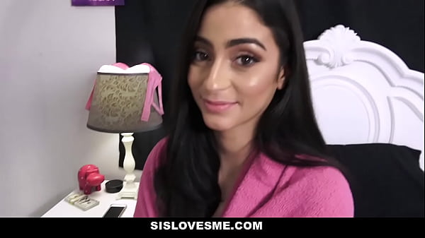 Bokep Kakak Tiri (jasmine Vega) Digebukin Sambil Nyedot Kontol Gue.