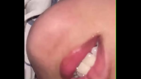 Tante Kesepian Minta Dipijat Sampai Merintih, Badannya Pegel Dan Butuh Sentuhan Hangat