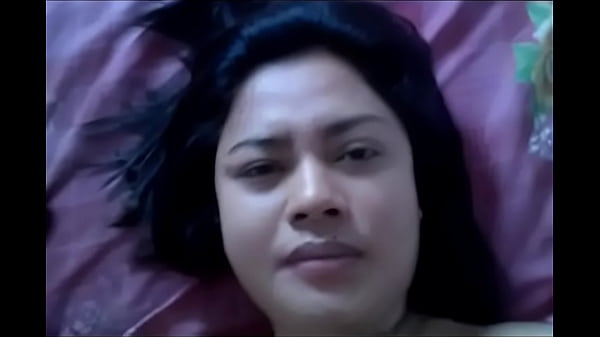 Mami Terseksi Digoyang Sahabat Suami, Roni