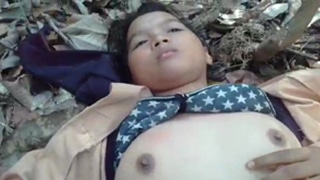 Anak Pramuka Lagi Seru-serunya Di Kebun, Makin Liar Makin Basah Kena Keringet Dan Tanah, Bikin Pengen Ikut Main.