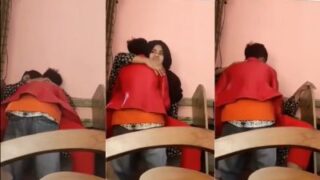 Gadis Kashmir Ngentot Di Warnet Dalam Video Porno Desi