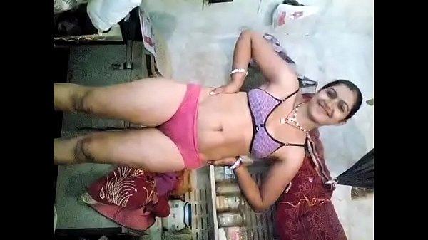 Lagu Desi Panas Dengan Bumbu Tadka Yang Bikin Basah