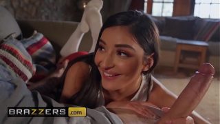 Remaja Cewek Suka Yang Gede – (emily Willis, Danny D) – Latihan Bikin Pelacur Sempurna – Brazzers