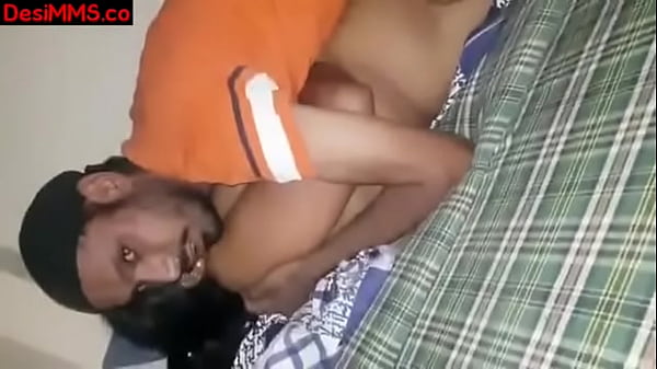 Mast Maal Indian Bhabhi, Chodne Ka Mann Kar Raha Hai.