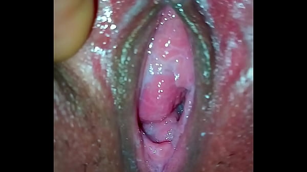 Suami Istri Ngentot Memek Sempit Kontol Gede Sampai Muncrat