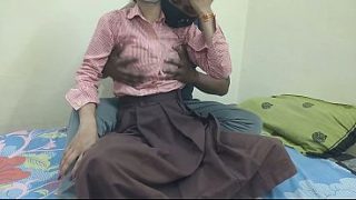 Cewek Kuliahan India Digebukin Pacar Di Kamar, Crot Di Dalem