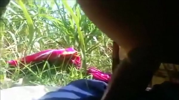 Desi Cewek Muda Digenjot Brutal Di Tengah Hutan