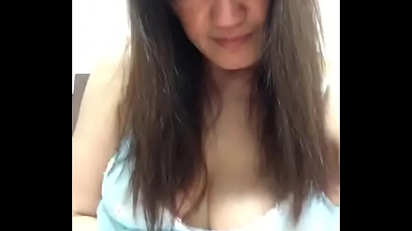 Cewek Asia Murahan Christy Colmek Pussy Basah
