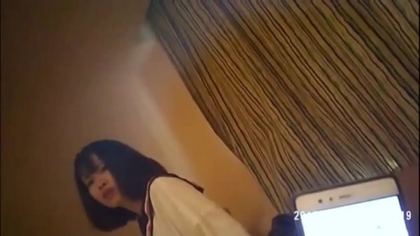 Cewek Cina Gede Banget, Bikin Ngaceng Terus.