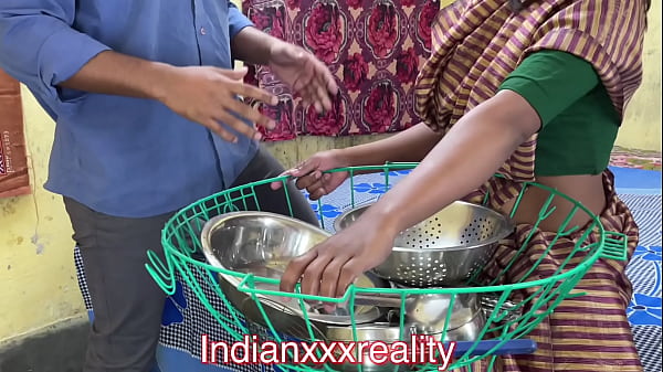 Bokep India Paling Enak, Keluarga Tiri Desi, Suara Hindi Jelas, Bikin Makin Bernafsu