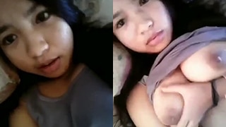 Kakak Montok Gede Toketnya Bikin Ngaceng, Remes-remes Sange.
