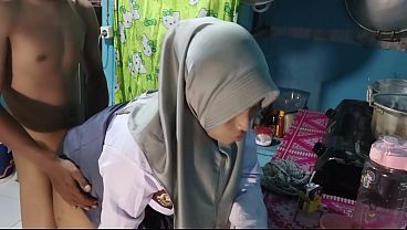 Ngentot Adik Ipar, Enaknya Bikin Ngilu