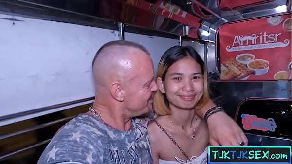 Cewek Thailand Mungil Digetok Di Pattaya Naik Tuk Tuk Buat Bikin Makin Greget