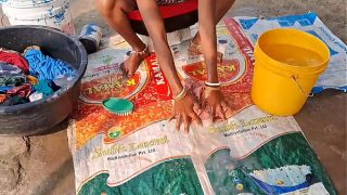 Desi Istri Kampung Ngentot Tembus Pepek Sampe Koyak, Bini Orang Digebukin Keras