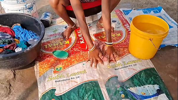 Desi Istri Kampung Ngentot Tembus Pepek Sampe Koyak, Bini Orang Digebukin Keras