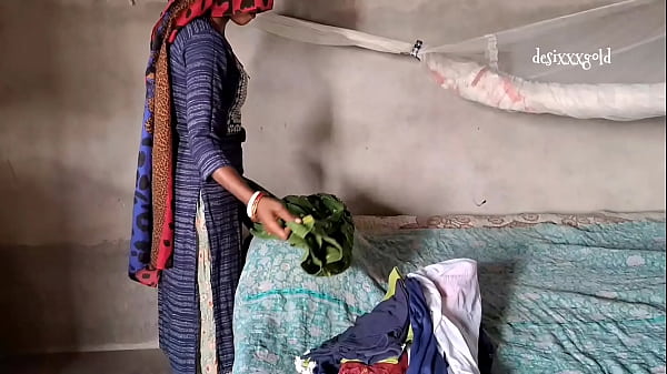 Devar Bhabhi Ko Gand Mar Rahi Hai, Usko Pata Ke Choda Cream Pai Sex Videos Hindi Audio Real Role Play Sex.