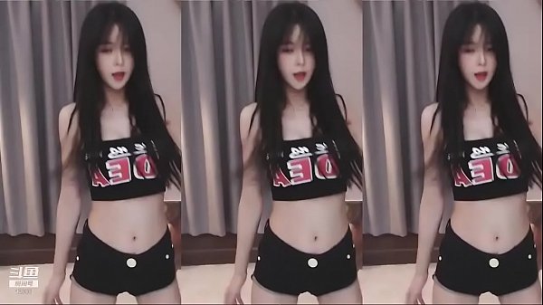 Cô Gái Trung Quốc Nhảy Múa Khoe Thân Hình Nóng Bỏng, Mỗi đường Cong đều Kích Thích Mọi Giác Quan.