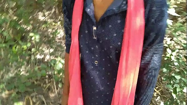 Bokep Desi Di Luar Rumah, Cewek Digenjot Cowoknya Gaya Doggy Style Keras-keras Sampe Makin Panas