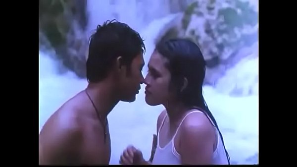 Tontonan Panas Dari Adegan Bugil Film-film Mainstream Pilihan