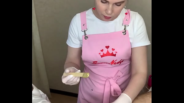 Rusia Paling Panas, Si Bos Depilasi Nakal Sugarnadya Tunjukin Cara Bikini Dalam Buat Cowok: Gimana Caranya Wax Kontol