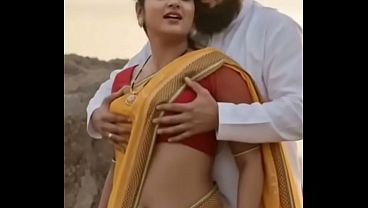 Desi Bhabhi Saree Me Daba Ke Chodne Ka Romance