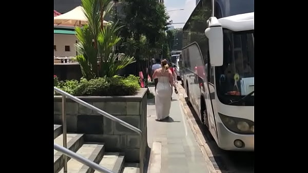 Ngemut Pantat Gede Cina Sampe Becek