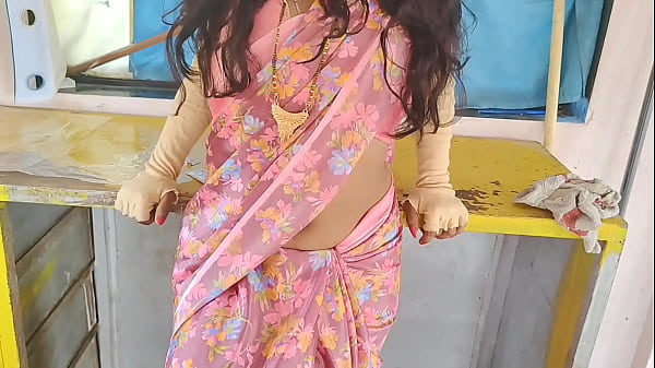 কামওয়ালি বাই আর মালিকের বাড়িতে জমাট দেহের খেলা