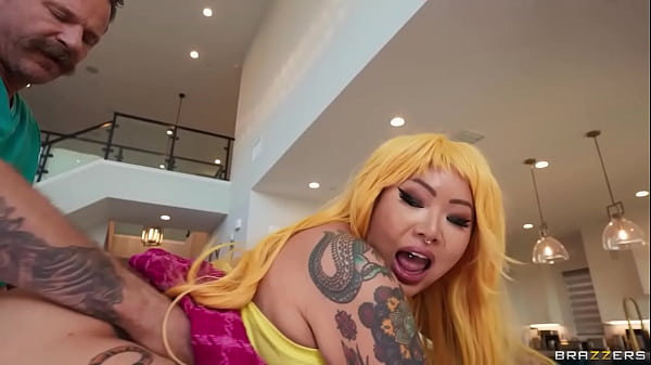 Ngentot Bareng Connie Perignon, Kimmy Kimm / Brazzers, Masuk Xvpromo Di Situs Resmi Biar Dapet Diskon