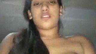 Bini Tetangga Yang Imut Lagi Ngewe Sambil Ngehisap Kontol Dan Naikkin Keras Pake Kondom