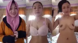 Jilbab Pink Doyan Kirim Video Bugil, Bikin Makin Pengen Ngintip.