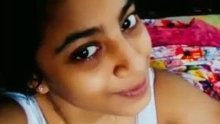 Tamil Ponnu Nude Selfie