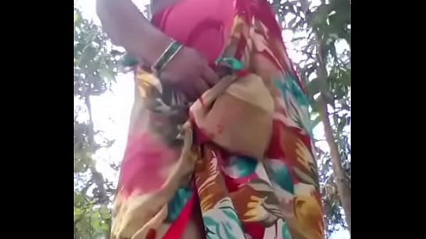 Desi Roshni Bhabhi Lagi Pamer Semua Kontolnya Yang Bikin Ngiler