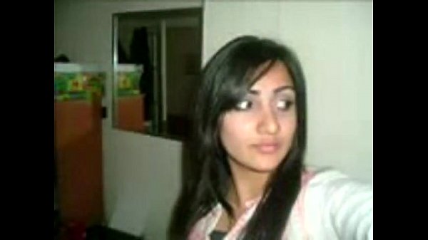 Tonton Penari Desi Bugil Goyang Hot – Video Bokep Gratis – Youporn