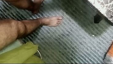 Ngentot Bertiga Arab, Kontol Digebukin, Lubang Pantat Cewek Irak Dibejekin Sama Dua Buaya Saudi.