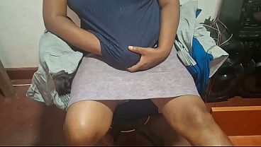 Ibu Tiri India Desi, Rahasia Malam Panas