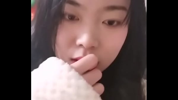 Gadis China Yang Imut, Siap Digoda Dan Dinikmati.