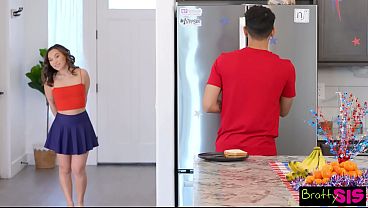 Kimi Kimm Nungging Minta Semua Maninya Malam Ini, Diego Perez Tancap Sampai Banjir Merah Putih