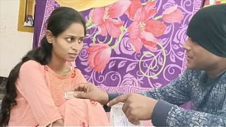 Bhabhi Desi Panas Godain, Bikin Pengen